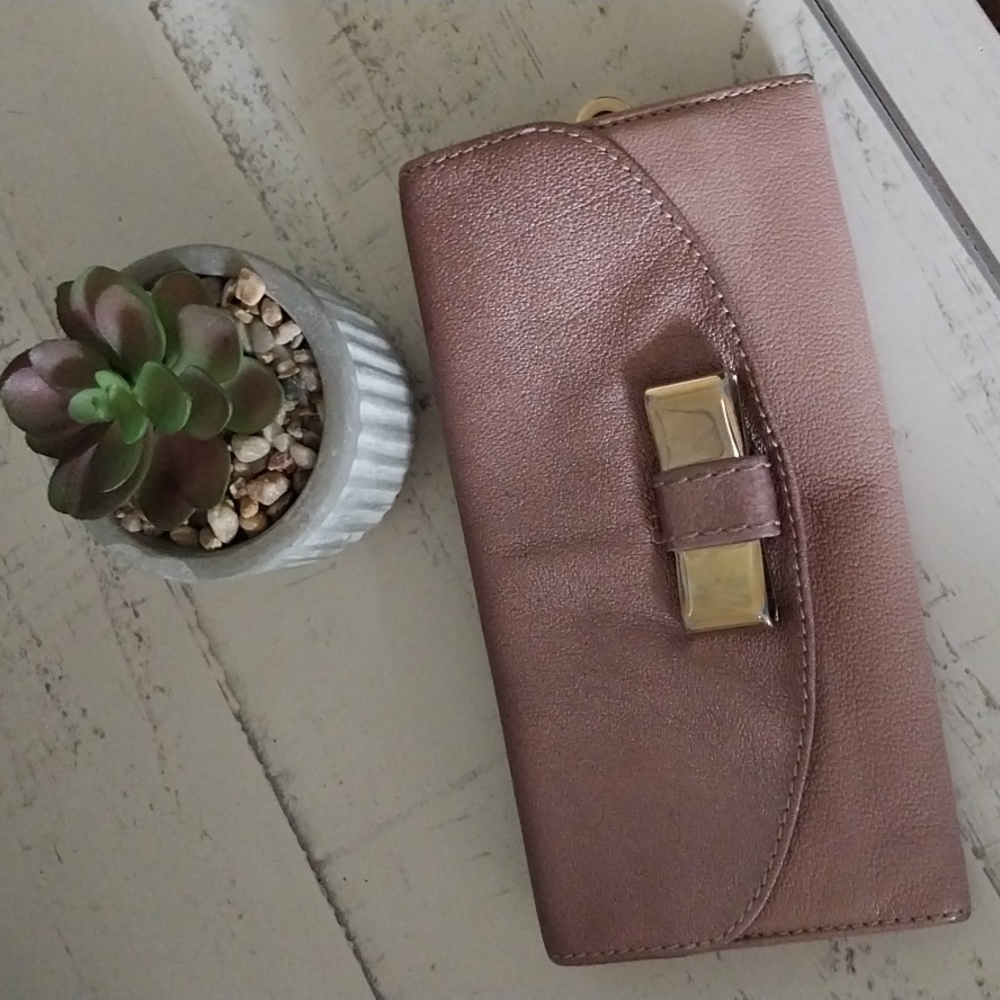 Chloé  wallet With Gold Bow